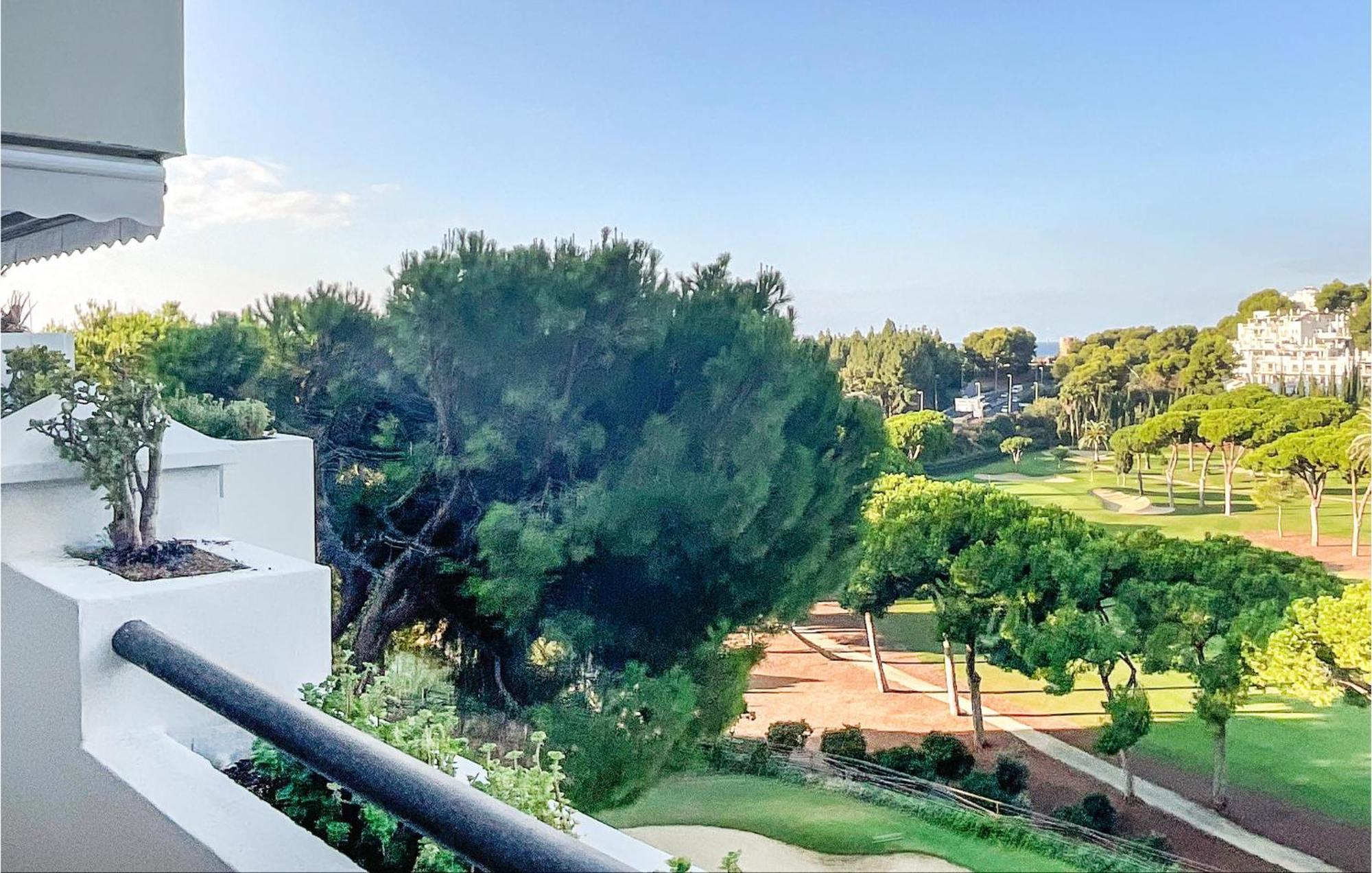 Apartamento 2 Bedroom Gorgeous In Marbella